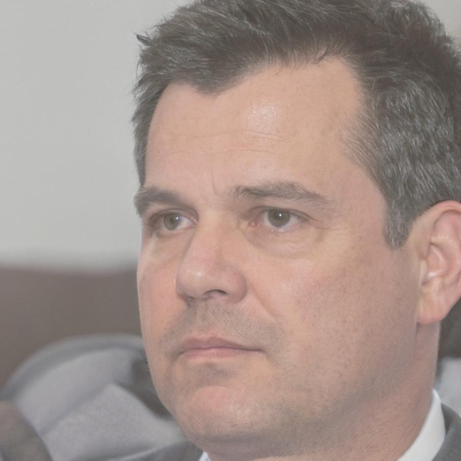 Portrait de Julien Deschênes, cofondateur et responsable des programmes éducatifs chez Societytx